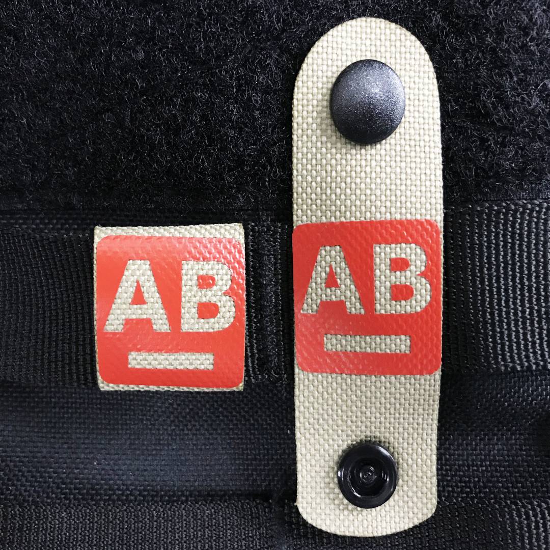 AB- Coyote Strap with Red Strap (2)